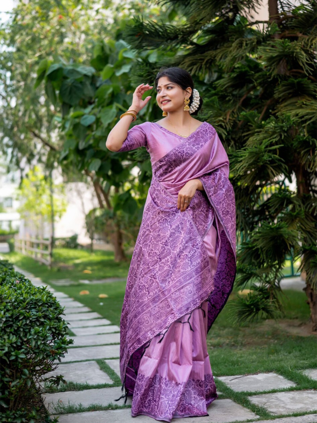 

NK Textiles Lavender & Blue Raw Silk Bhagalpuri Saree