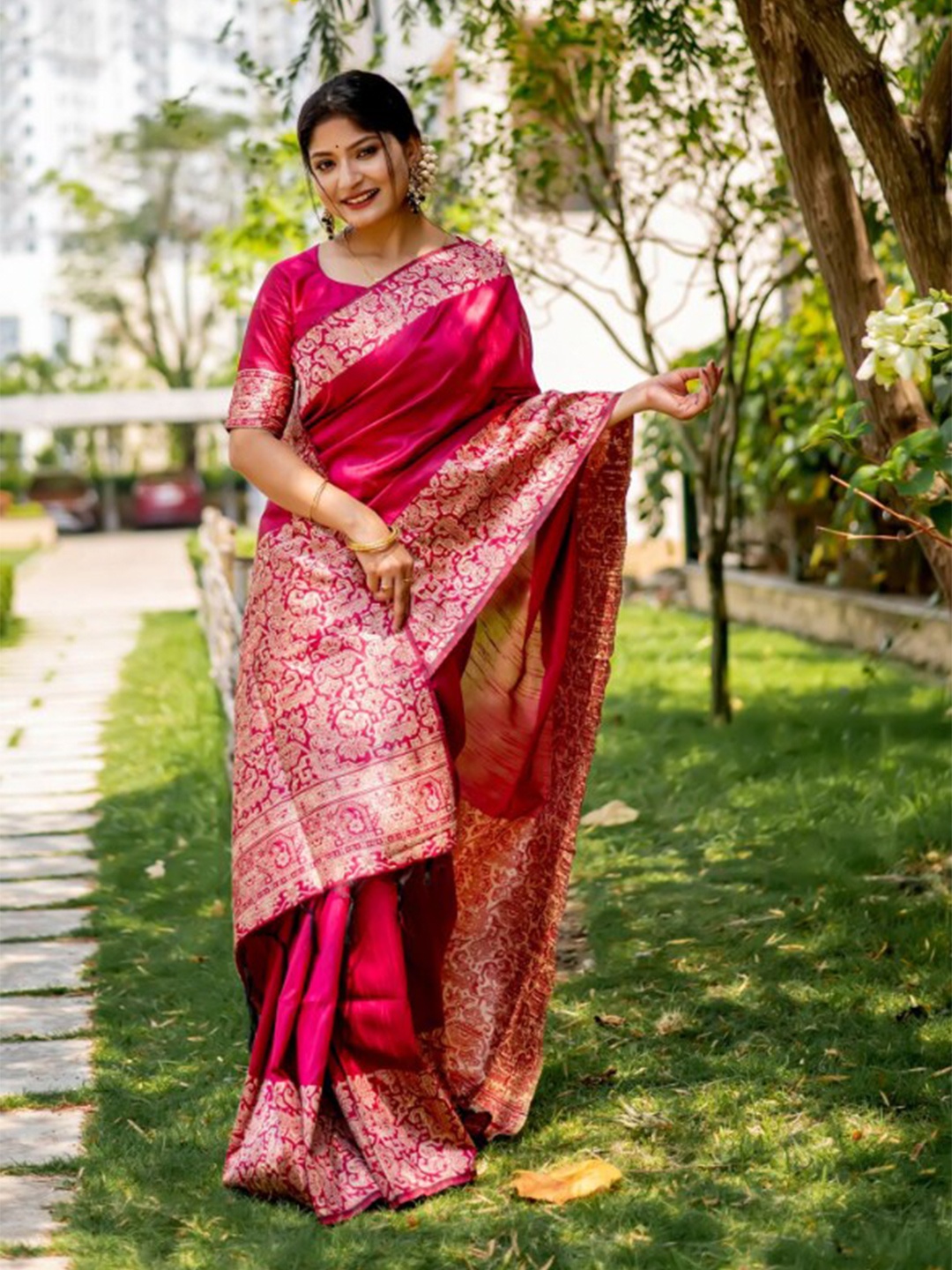 

NK Textiles Silk Blend Bhagalpuri Saree, Pink