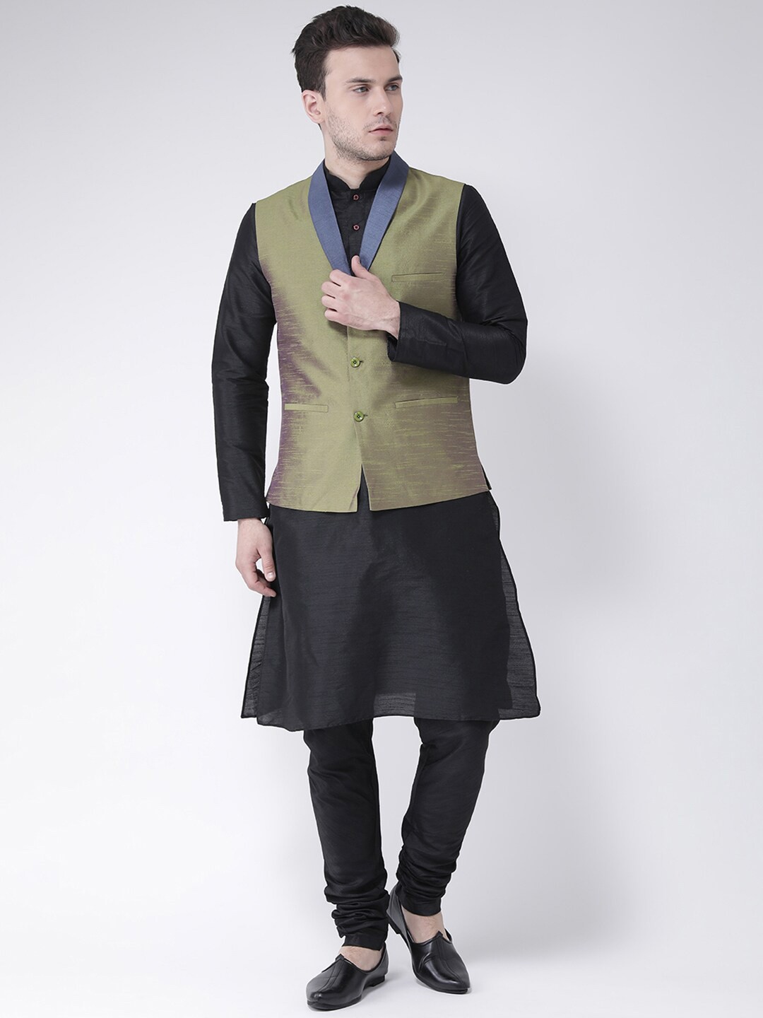 

DEYANN Straight Dupion Silk Kurta with Pyjamas & Nehru Jacket, Black