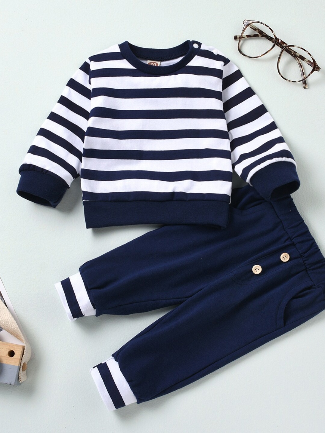 

StyleCast Infants Girls Navy Blue Striped Pure Cotton T-shirt with Trousers