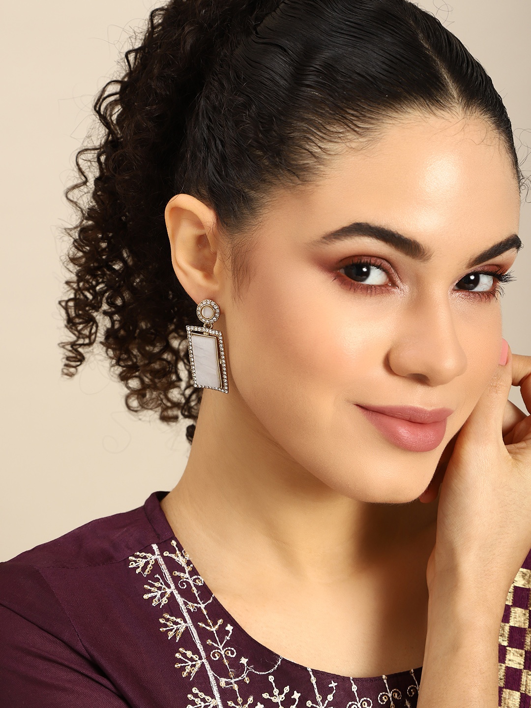 

Anouk Gold-Plated Geometric Drop Earrings