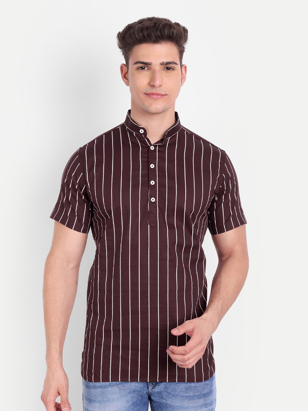 

Vida Loca Vertical Striped Pure Cotton Straight Kurta, Maroon