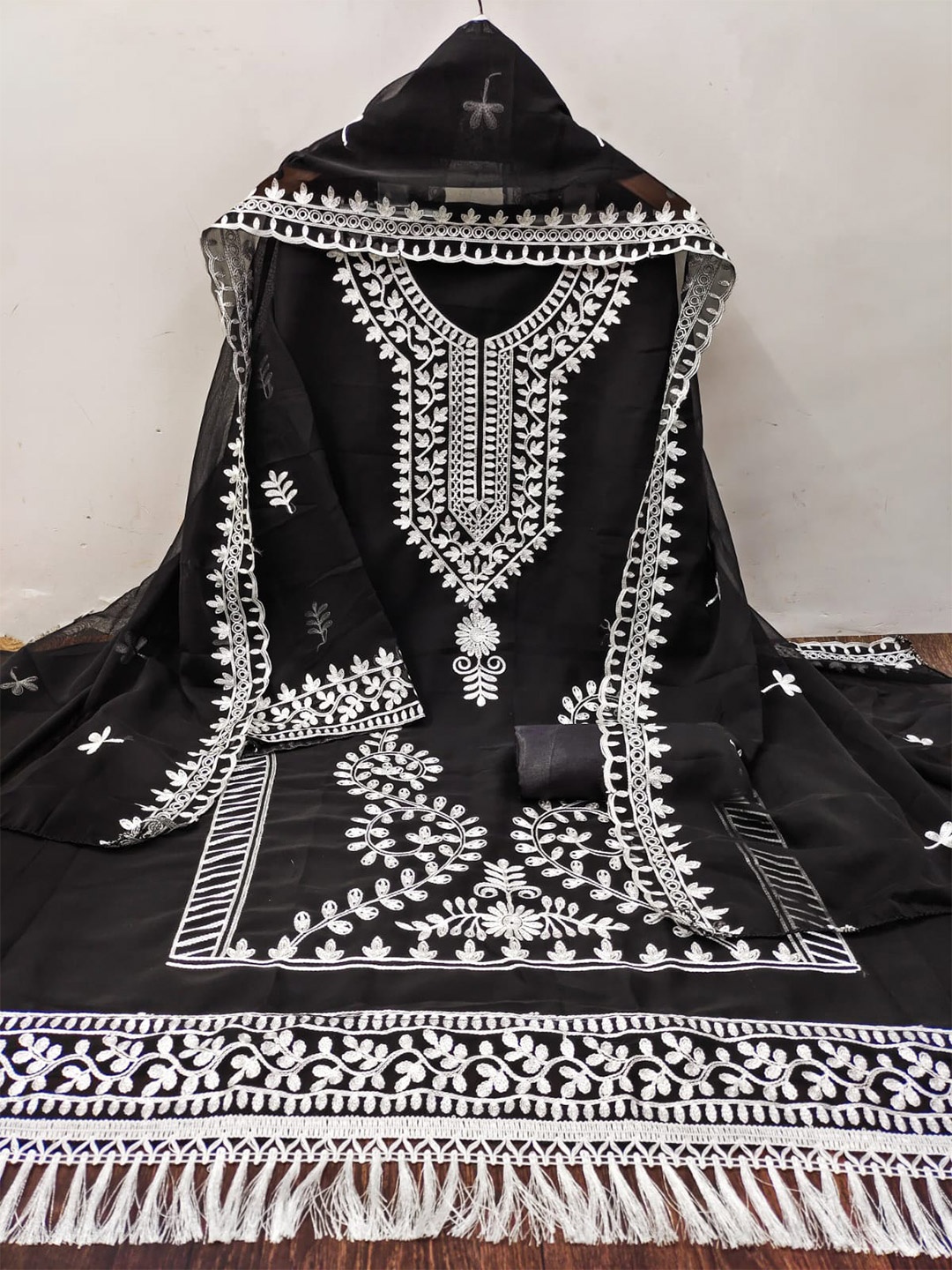 

ZEEPKART Ethnic Motifs Embroidered Unstitched Dress Material, Black
