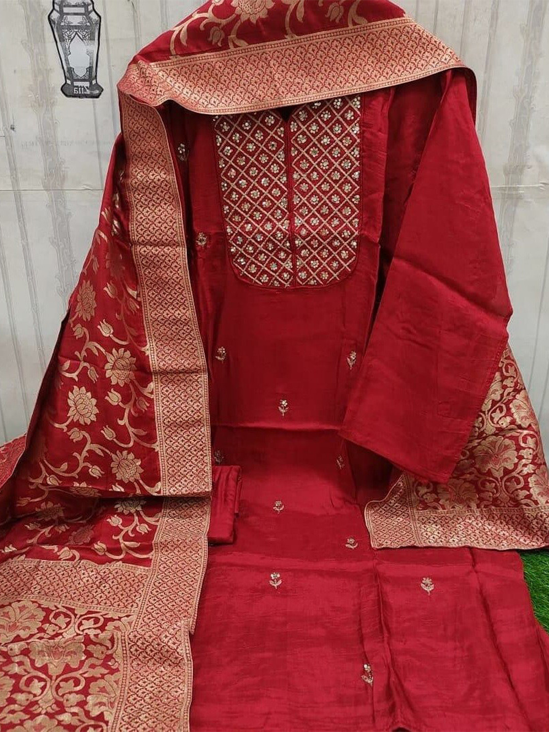

ZEEPKART Ethnic Motifs Embroidered Sequinned Unstitched Dress Material, Red