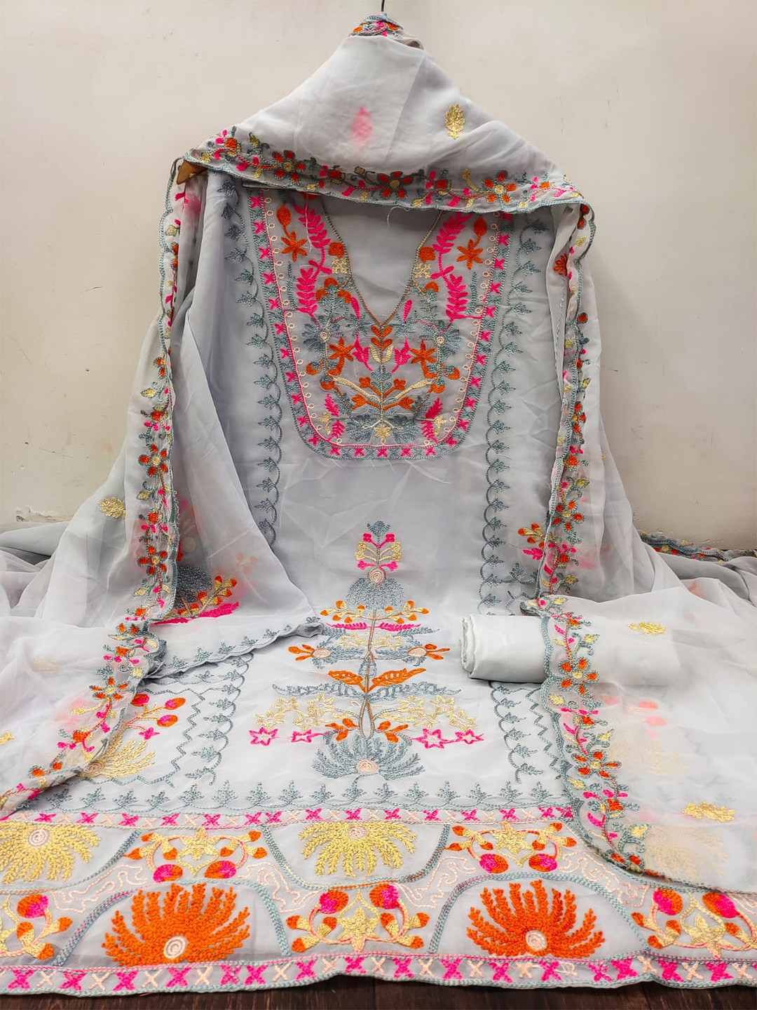 

ZEEPKART Floral Embroidered Unstitched Dress Material, Grey