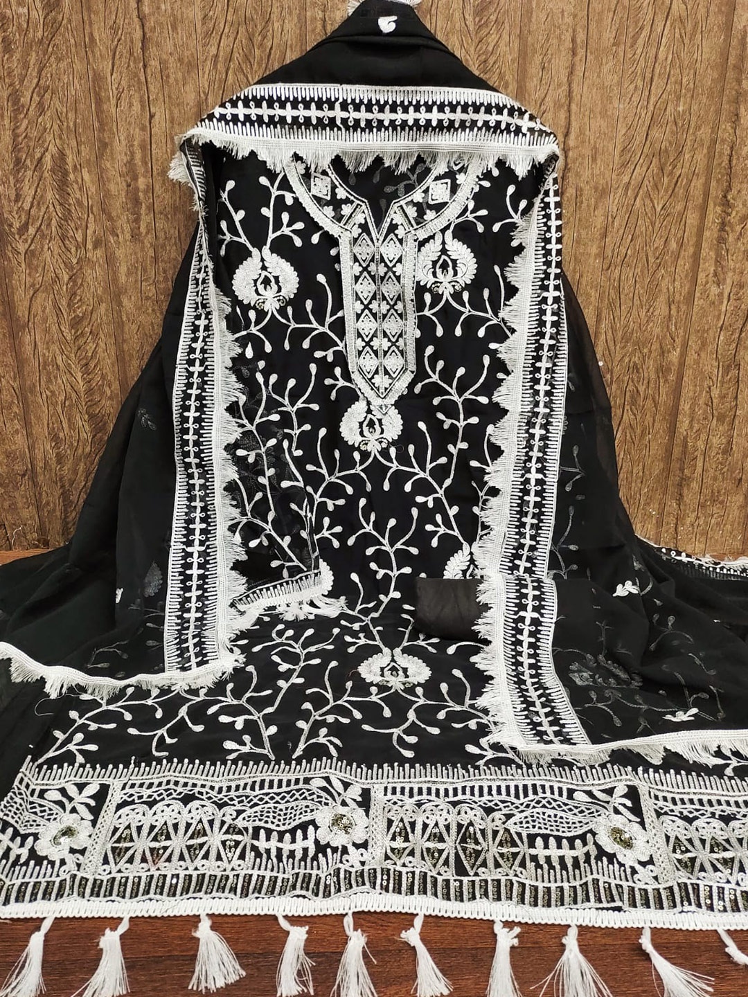 

ZEEPKART Floral Embroidered Unstitched Dress Material, Black