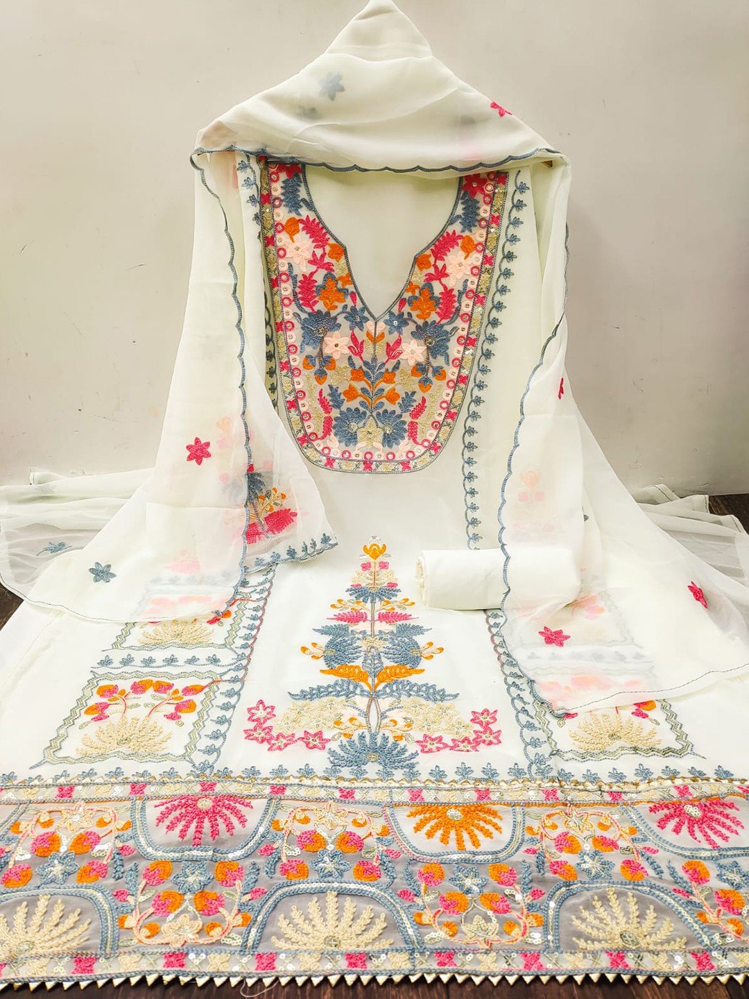 

ZEEPKART Floral Embroidered Unstitched Dress Material, Off white