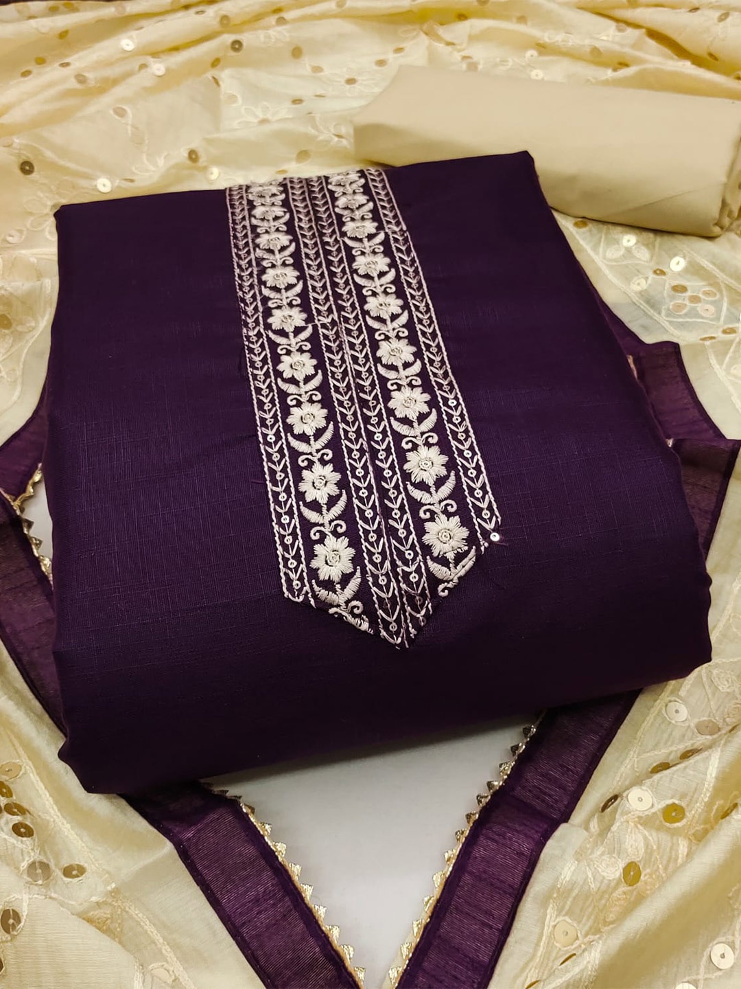 

ZEEPKART Floral Embroidered Unstitched Dress Material, Purple