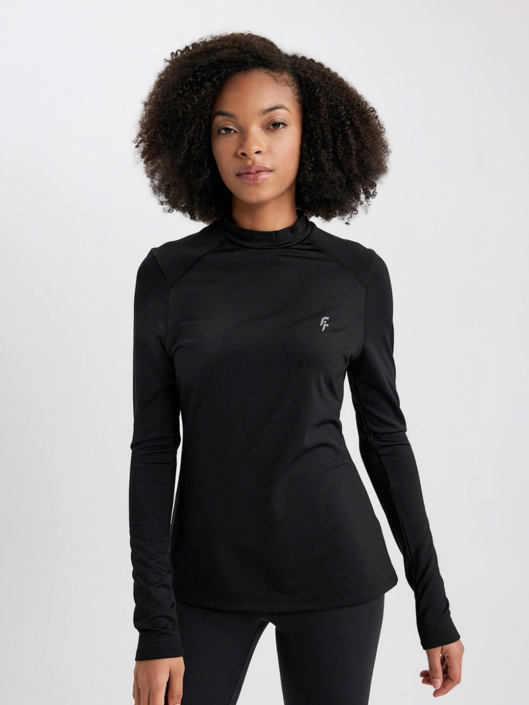 

DeFacto High Neck Pockets T-shirt, Black