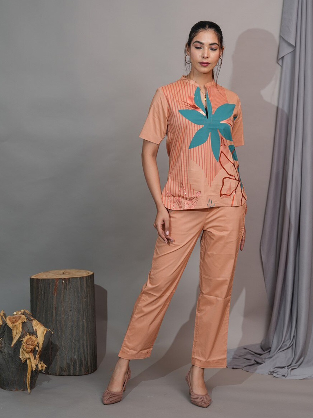 

NEWD Floral Printed Top With Trousers, Peach