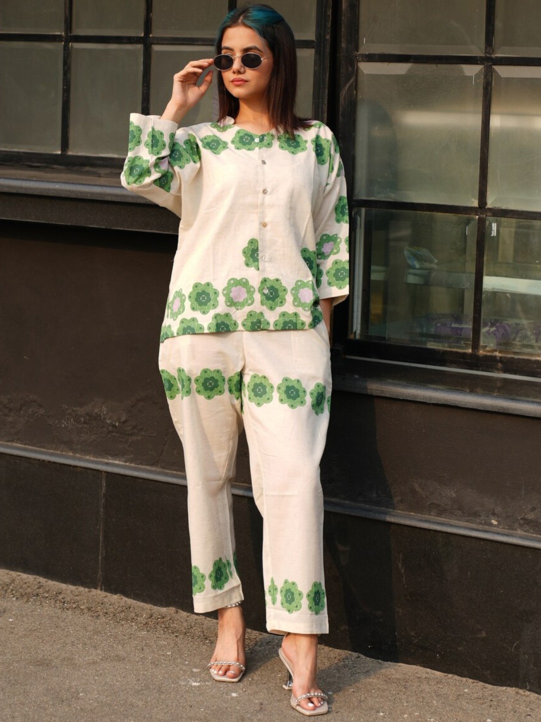 

NEWD Floral Printed Shirt With Trouser, Beige