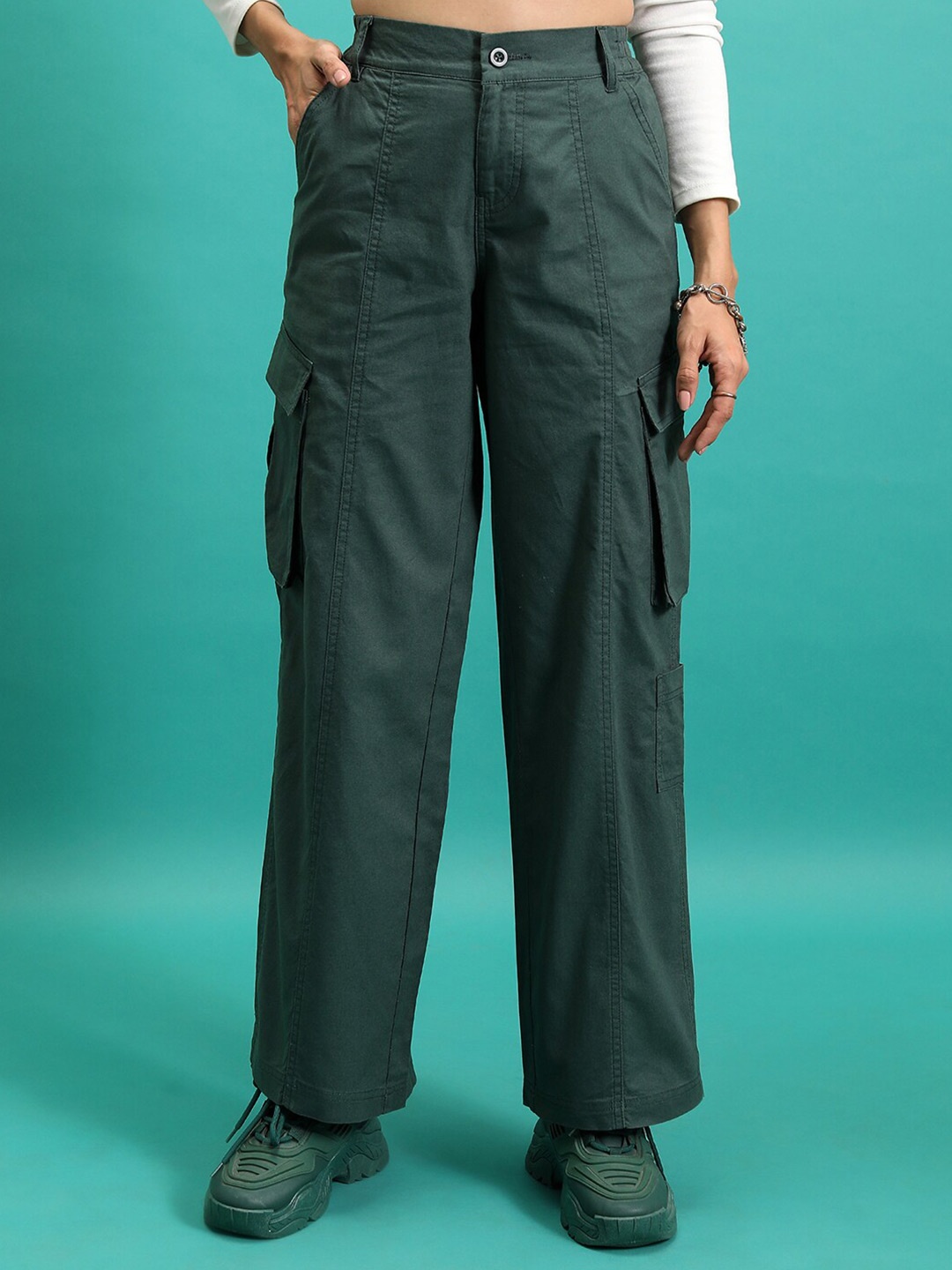 

Tokyo Talkies Women Teal Green High Rise Flared Cotton Cargos