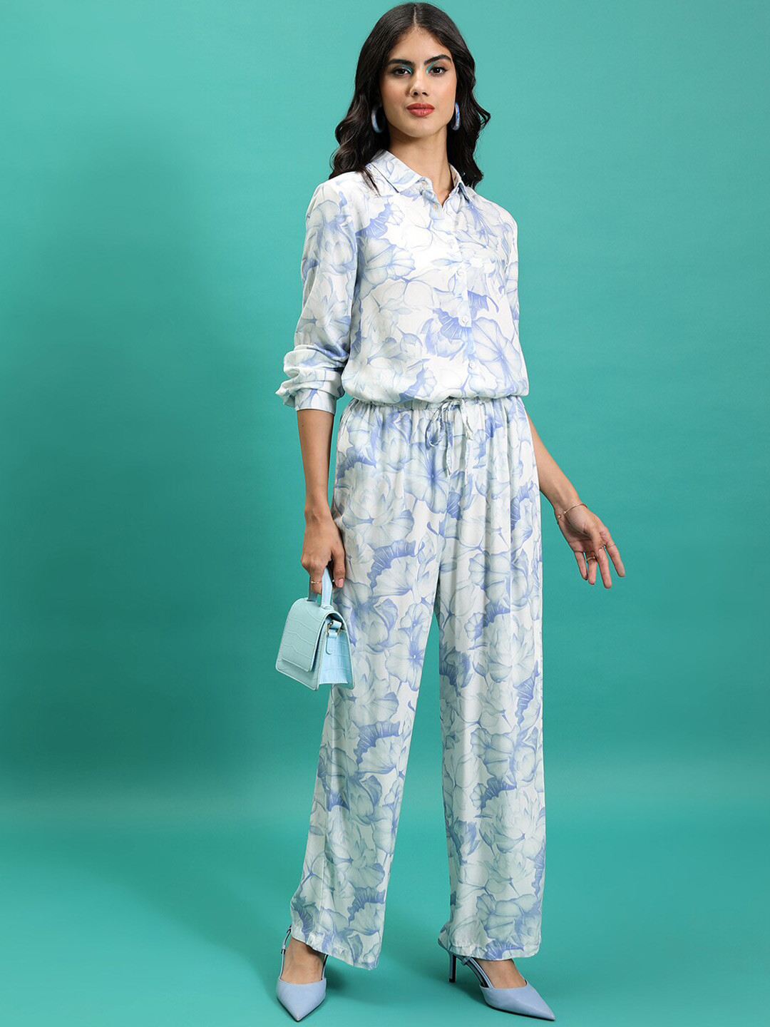 

Tokyo Talkies Printed Shirt Wideleg Pants Co-Ords, Blue