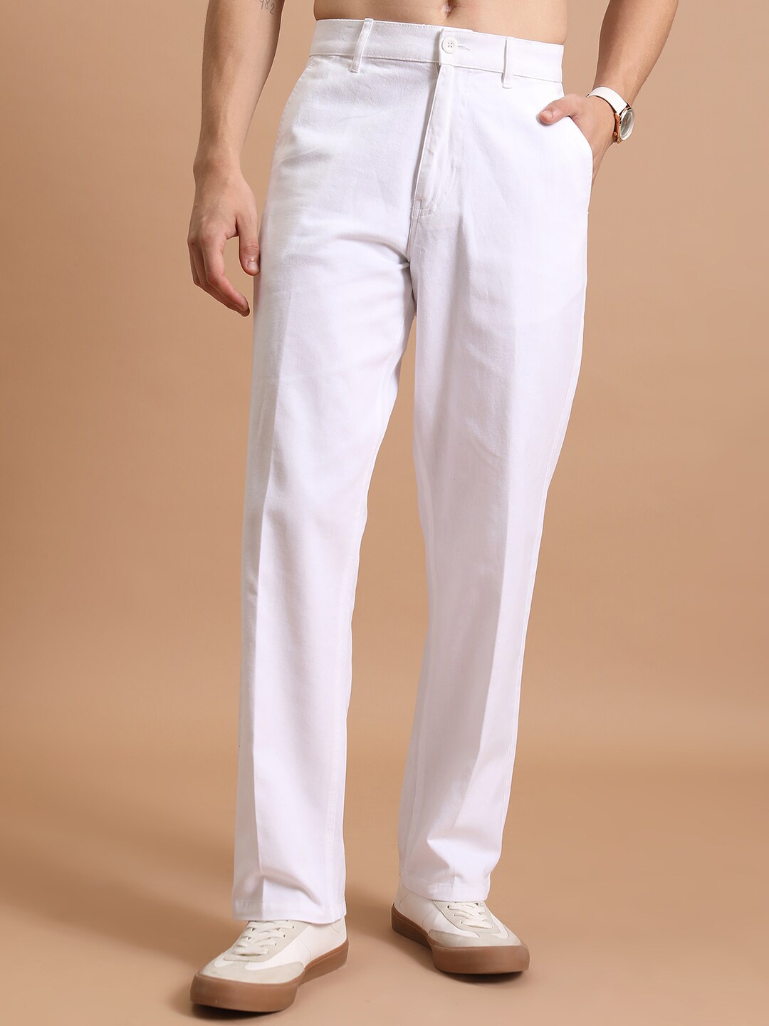 

HIGHLANDER Men High-Rise Cotton Trousers, White