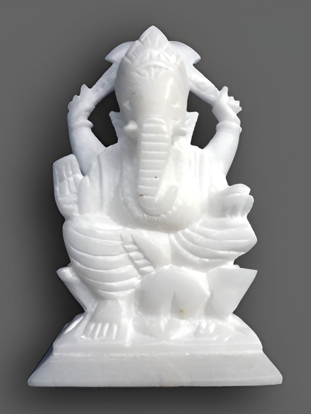 

Navyaksh White Religious Idol Ganesh Ji Decorative Showpiece