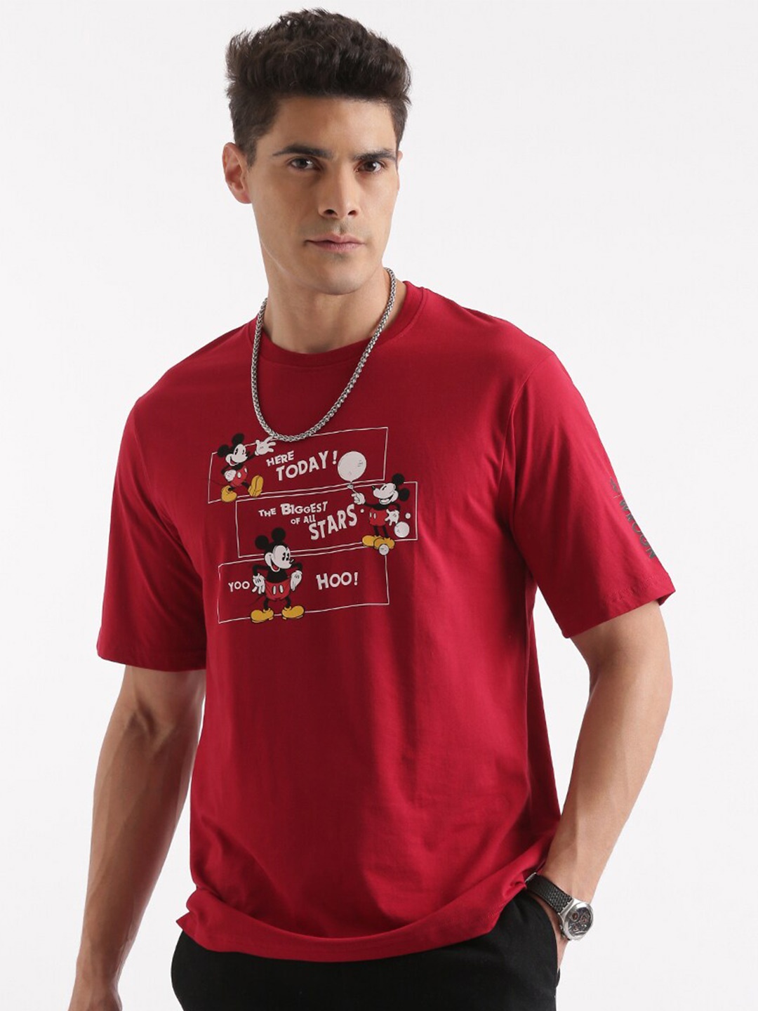 

WROGN Mickey Mouse Printed Cotton Relaxed Fit T-shirt, Red