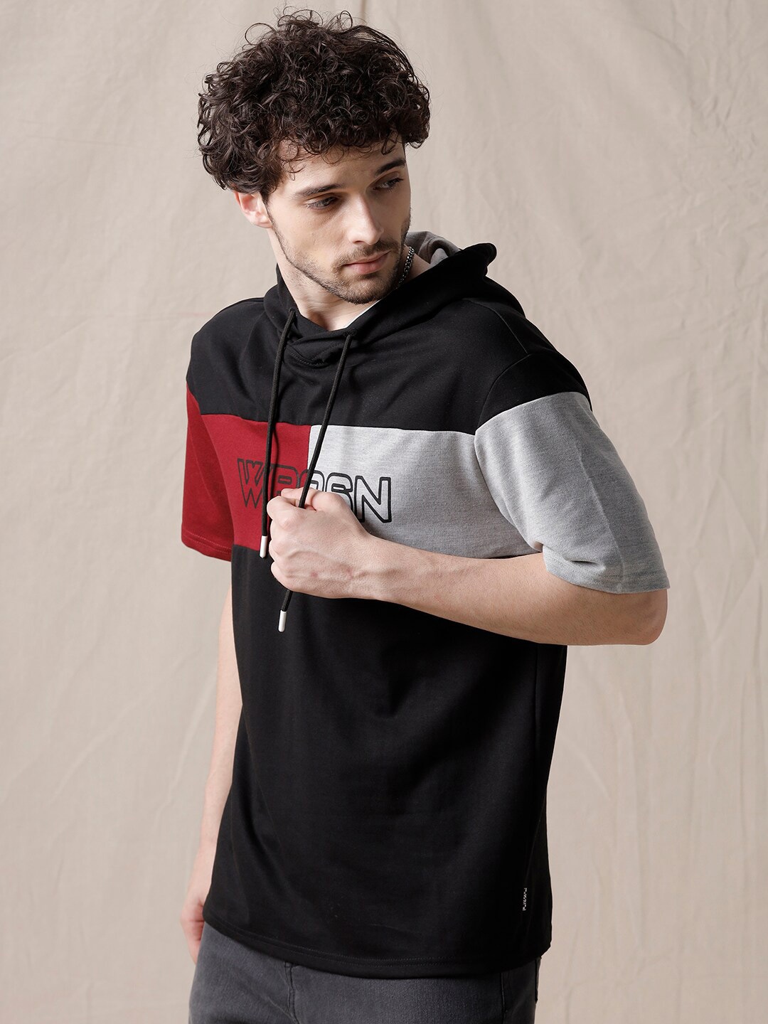 

WROGN Colourblocked Hooded Boxy Fit Cotton T-shirt, Black