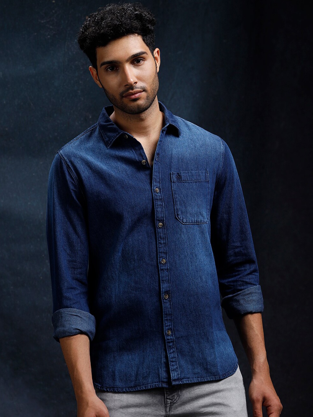 

WROGN Slim Fit Long Sleeves Cotton Denim Shirt, Blue
