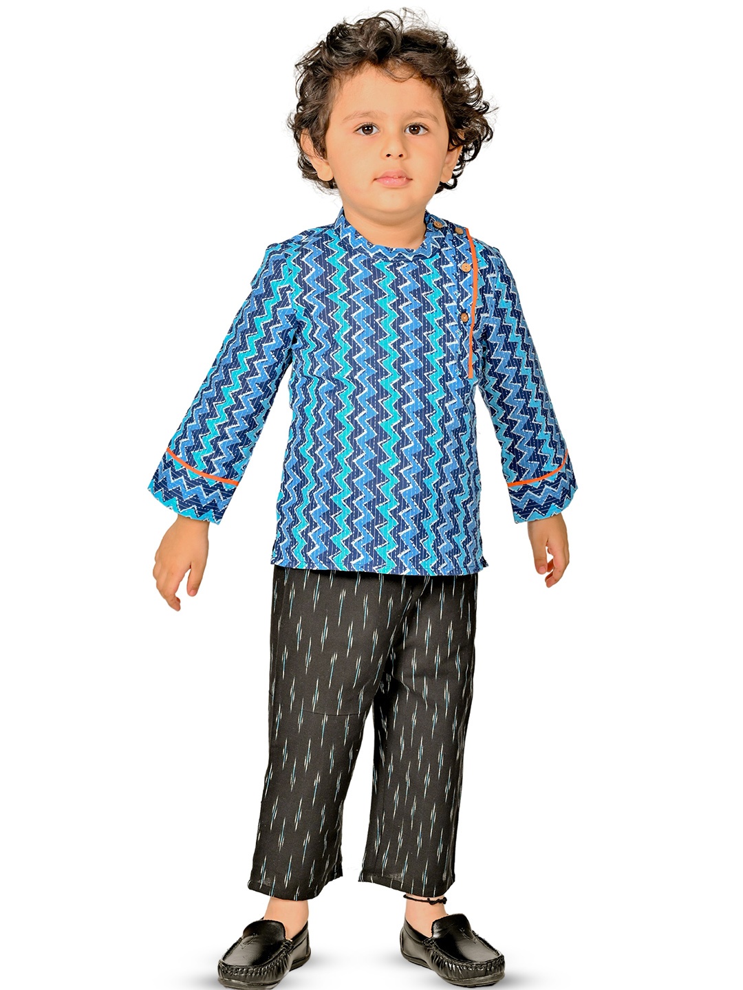

Tiny Bunnies Boys Chevron Printed Pure Cotton Shirt with Trousers, Blue