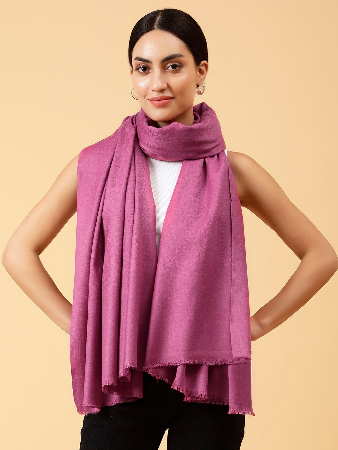

Moda Chales Floral Woven Design Woollen Shawl, Pink