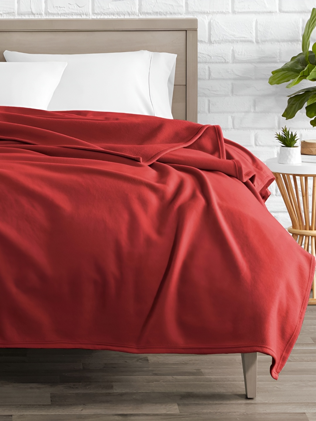 

bsb home Red AC Room 210 GSM Single Bed Blanket