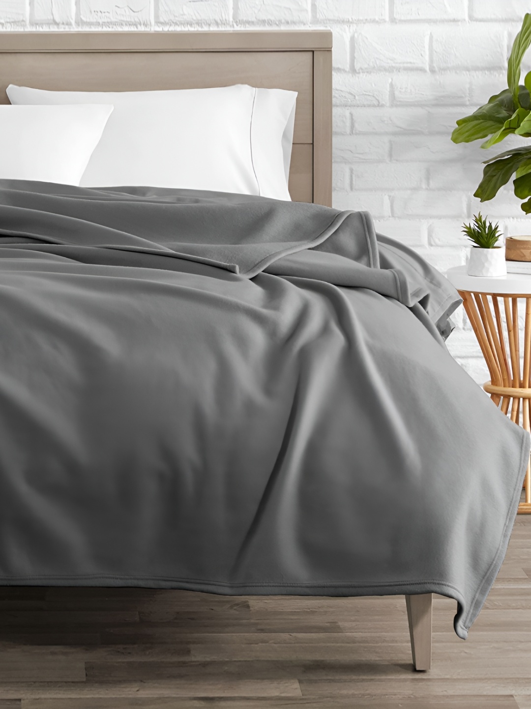 

bsb home Grey AC Room 210 GSM Double Bed Blanket