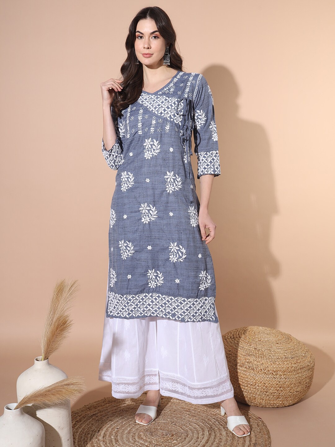 

Ethnava Floral Embroidered Pure Cotton Tie Up Angrakha Kurta, Blue