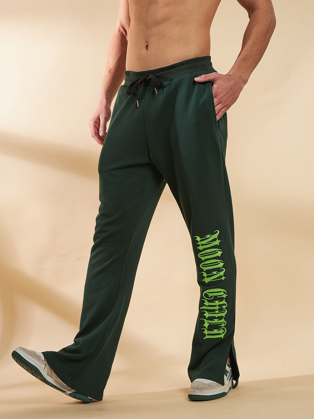 

FUGAZEE Men Typography Printed Cotton Bootcut Track Pants, Green