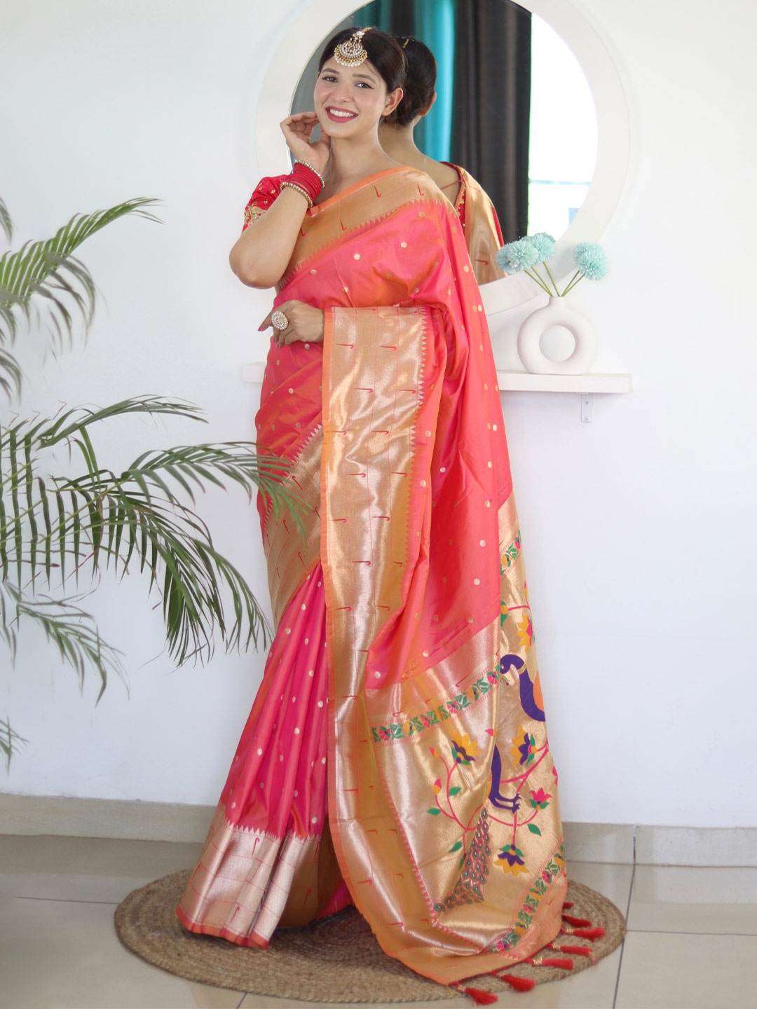 

Divyadham Textiles Ethnic Motif Woven Design Zari Pure Silk Banarasi Saree, Peach