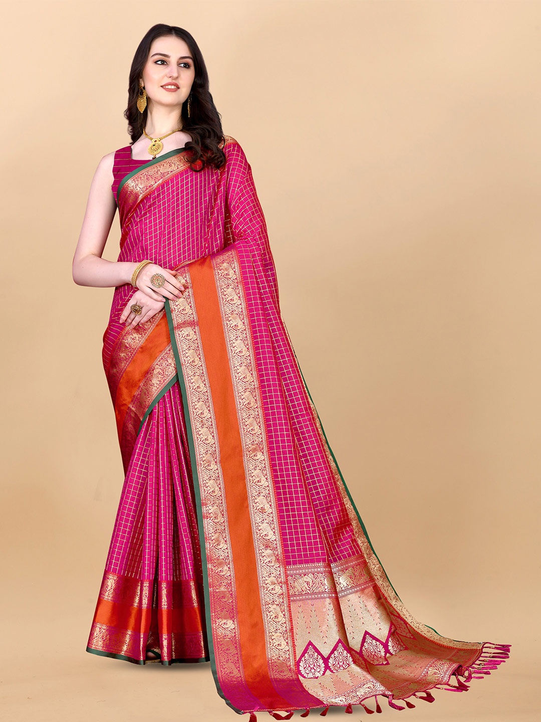 

Divyadham Textiles Checked Zari Pure Silk Kanjeevaram Saree, Coral