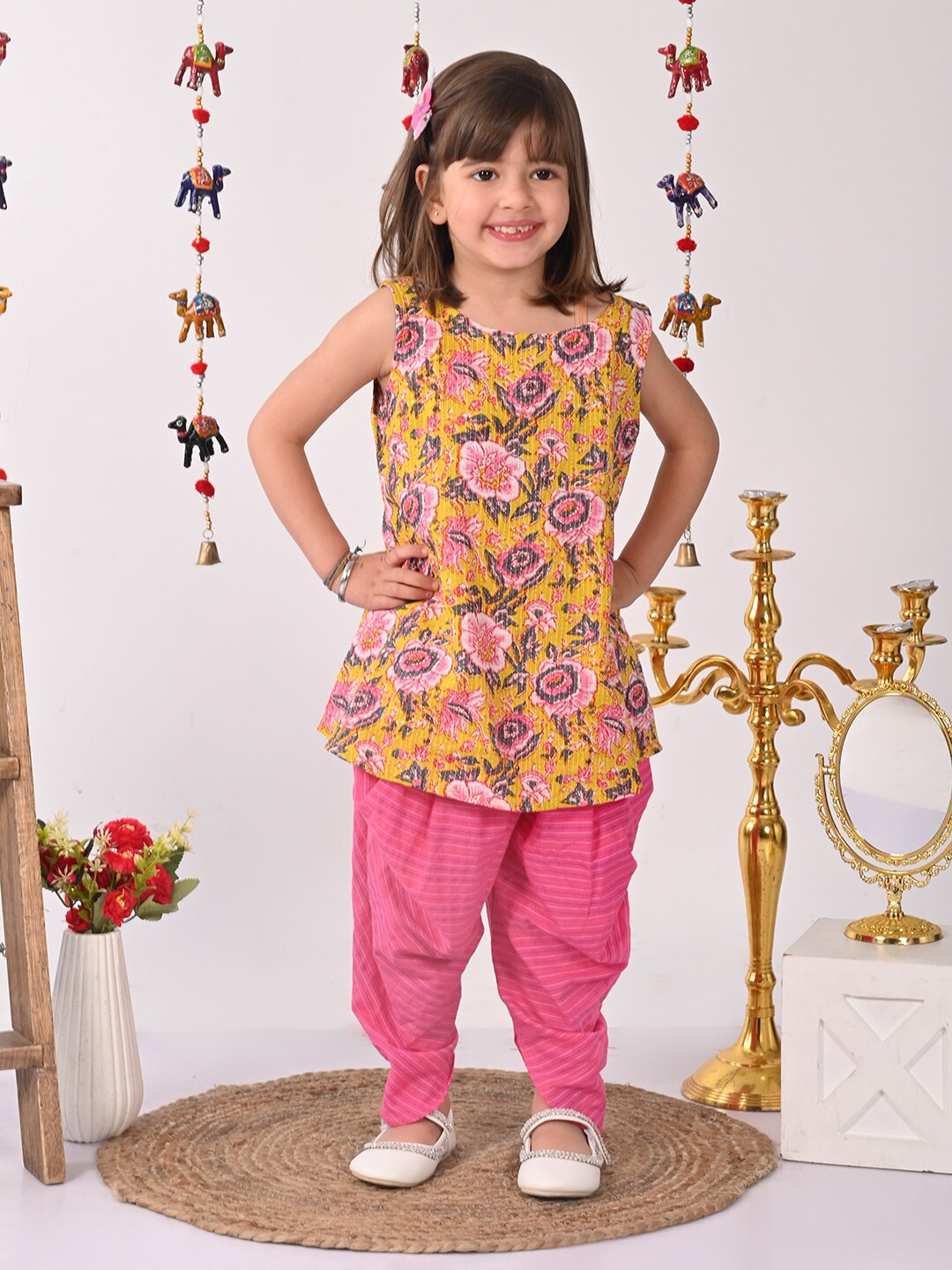 

Sangria Girls Yellow Floral Printed Pure Cotton Kurti With Dhoti Pants, Pink