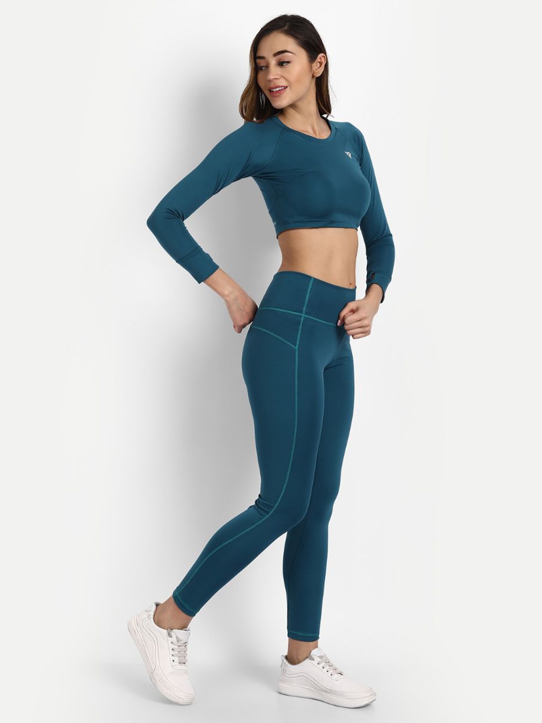 

deb Round-Neck Crop Top With Tights, Blue