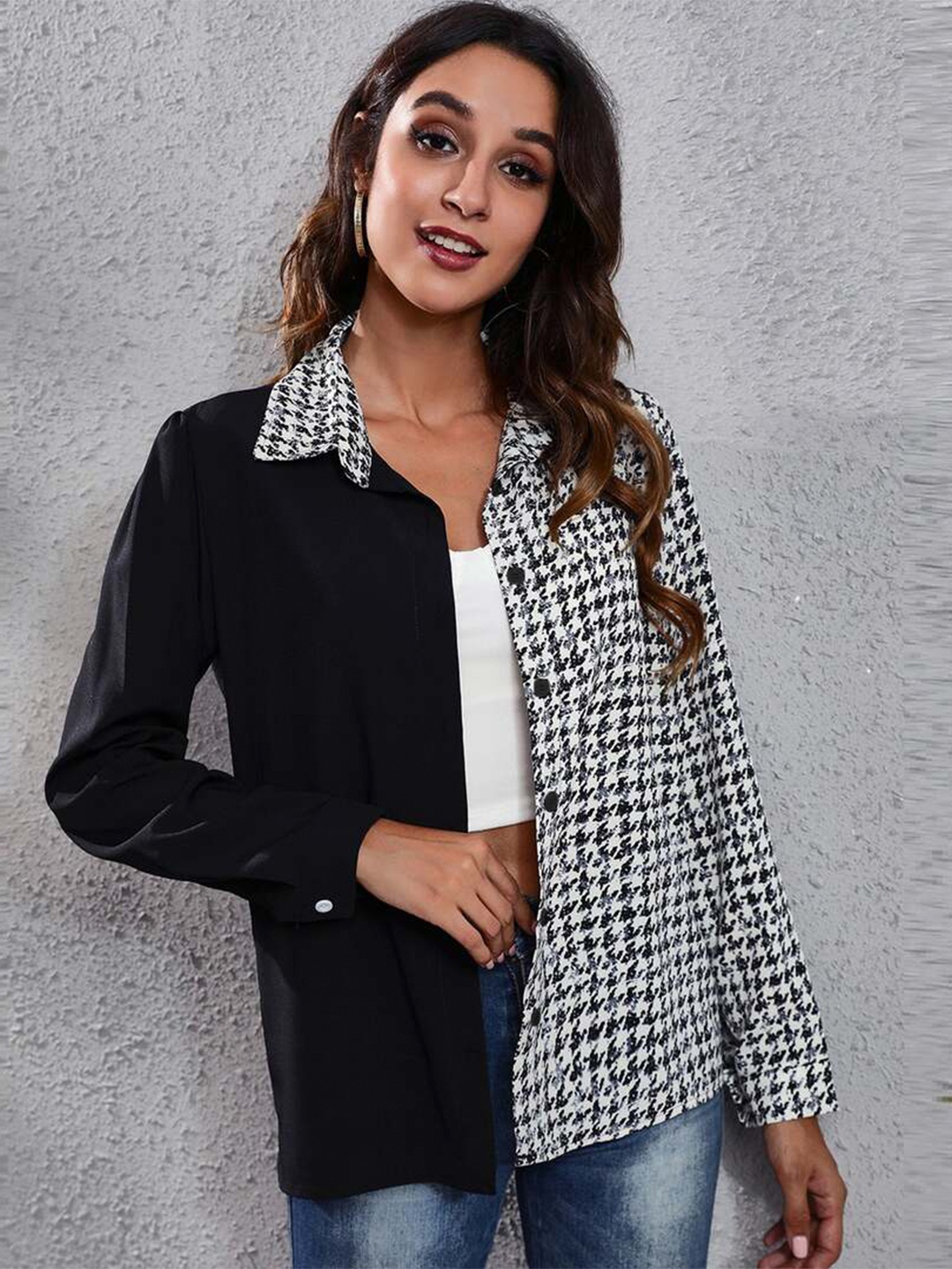 

DressBerry White & Black Print Spread Collar Long Puff Sleeves Shirt