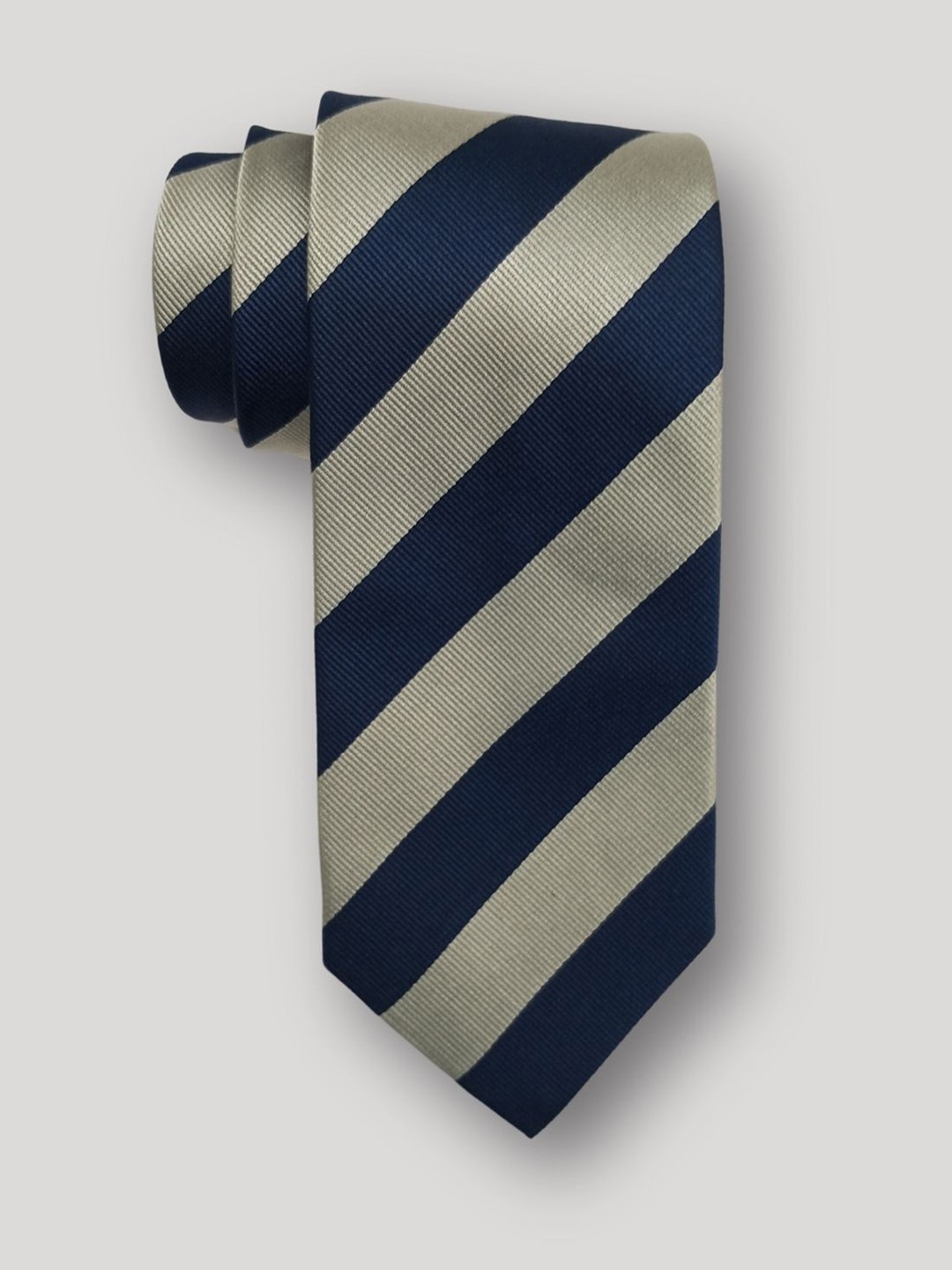 

The Tie Hub Men Striped Broad Tie, Blue