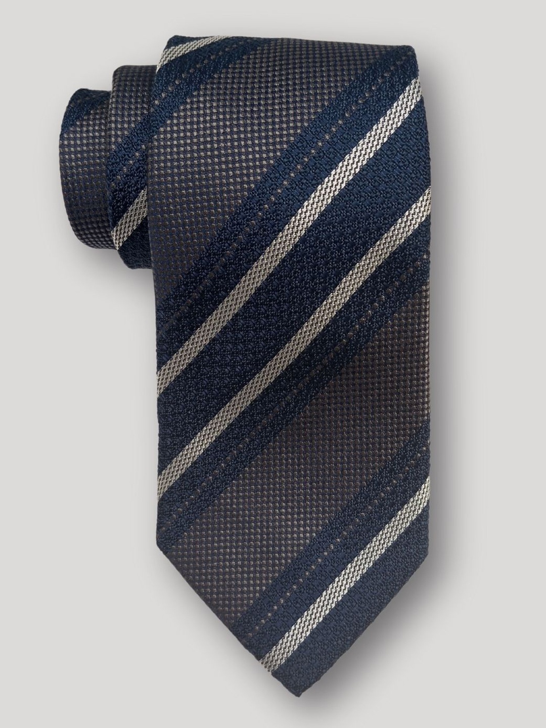 

The Tie Hub Men Blue & White Striped Broad Tie
