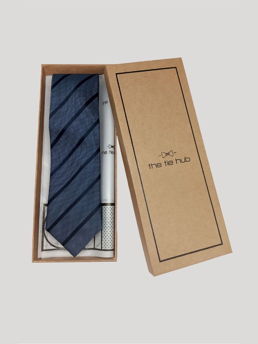 

The Tie Hub Men Striped Broad Tie, Blue