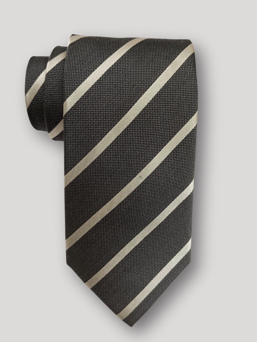 

The Tie Hub Men Striped Silk Broad Tie, Grey