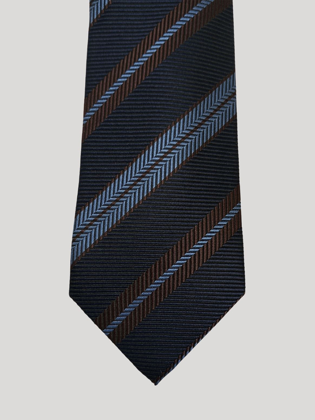 

The Tie Hub Men Silk Striped Broad Tie, Navy blue
