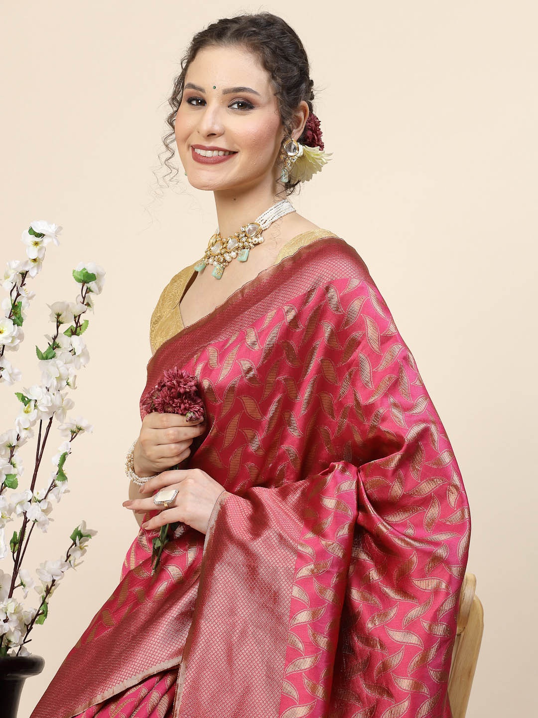 

KALINI Ethnic Motifs Woven Design Jacquard Zari Banarasi Saree, Pink