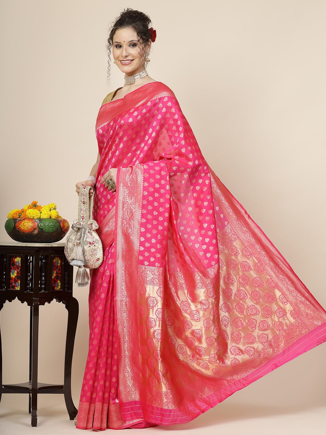 

KALINI Floral Woven Design Zari Banarasi Saree, Pink