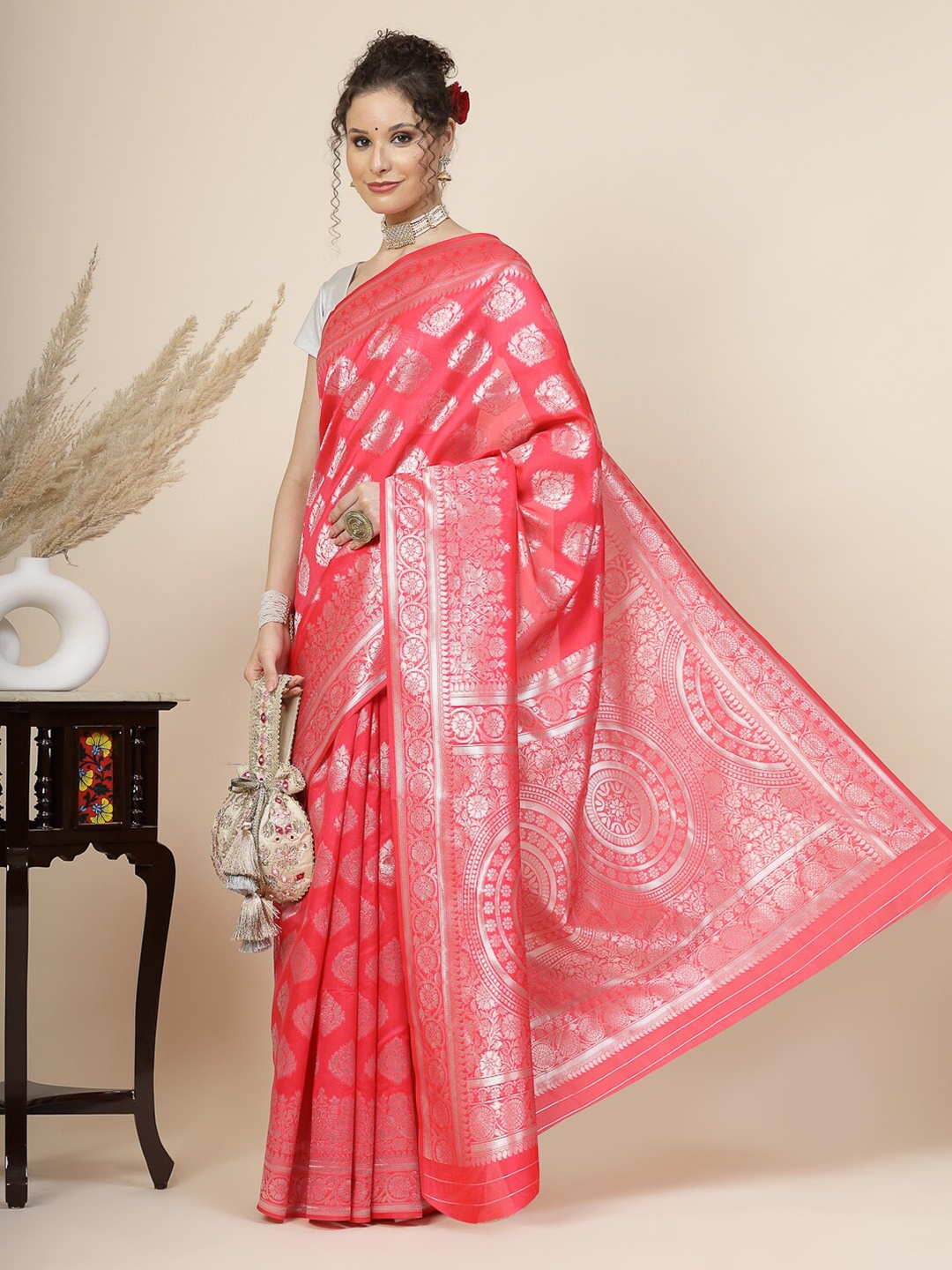 

KALINI Ethnic Motifs Woven Design Zari Banarasi Saree, Pink