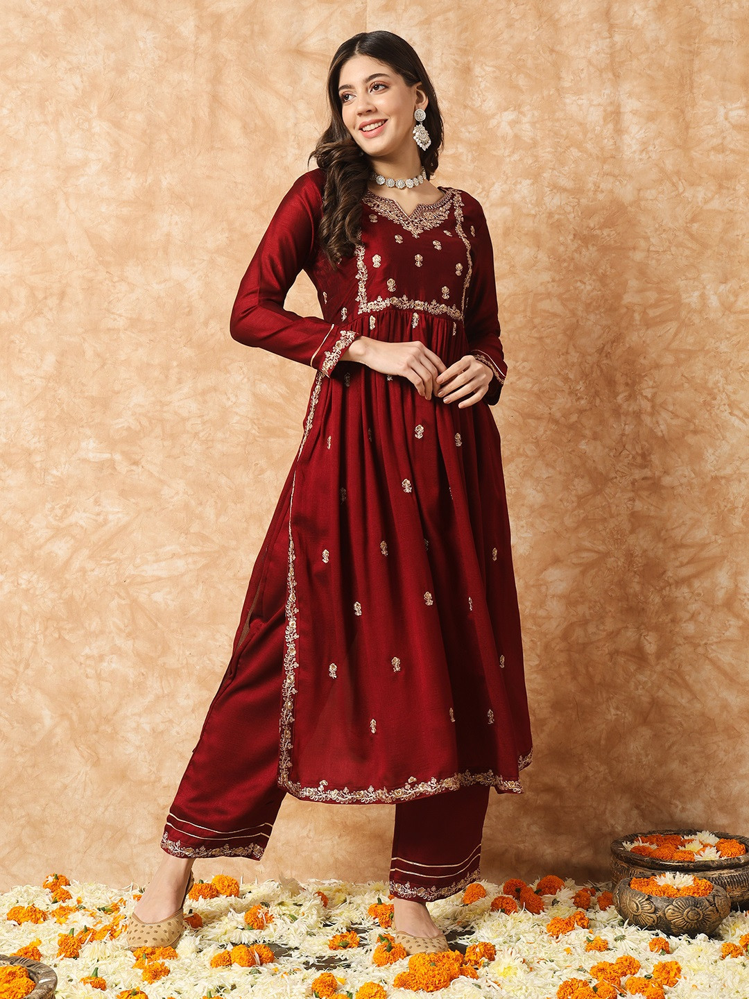 

Navlik Ethnic Motif Embroidered A-Line Kurta & Trousers, Maroon