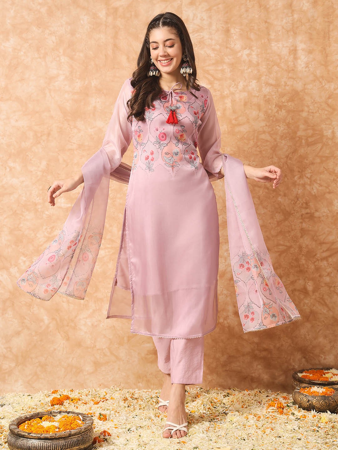 

Navlik Floral Printed Regular Silk Georgette Kurta with Trousers & Dupatta, Purple