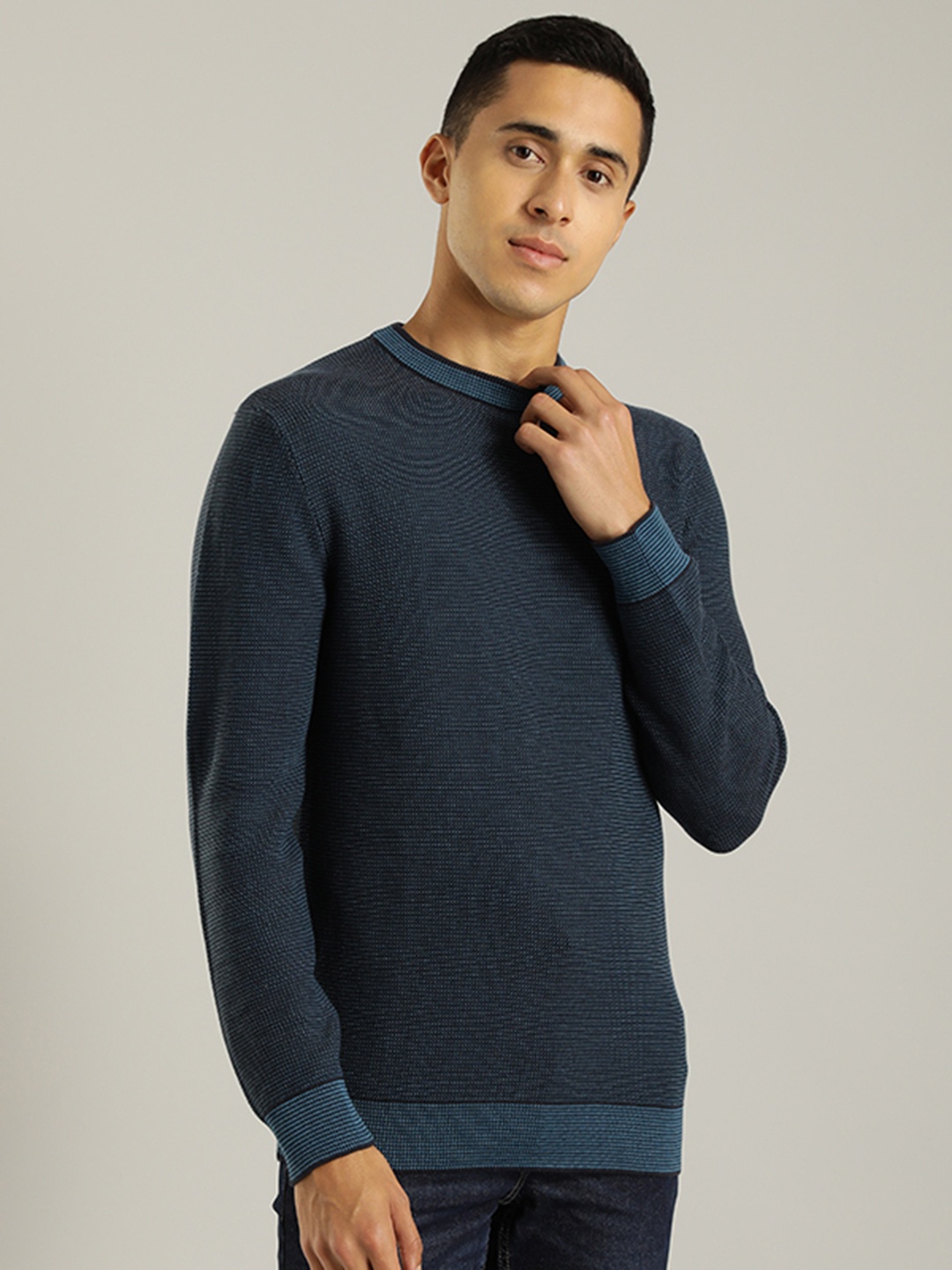 

Indian Terrain Textured Round Neck Long Sleeves Regular Sweater, Navy blue
