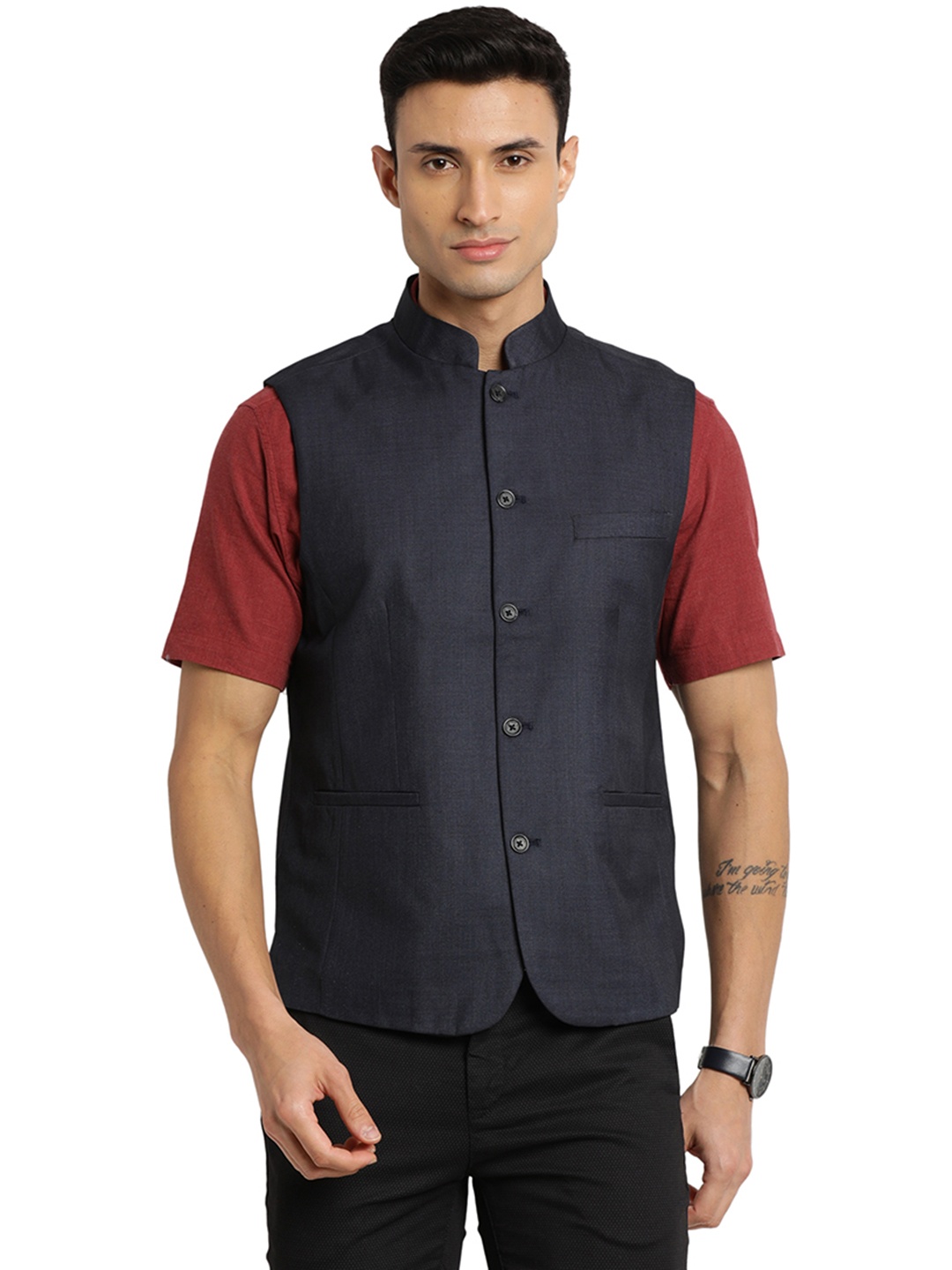 

Indian Terrain Mandarin Collar Nehru Jacket, Navy blue