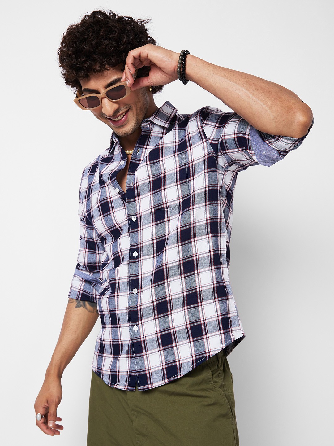

VASTRADO Classic Slim Fit Tartan Checked Spread Collar Cotton Casual Shirt, White
