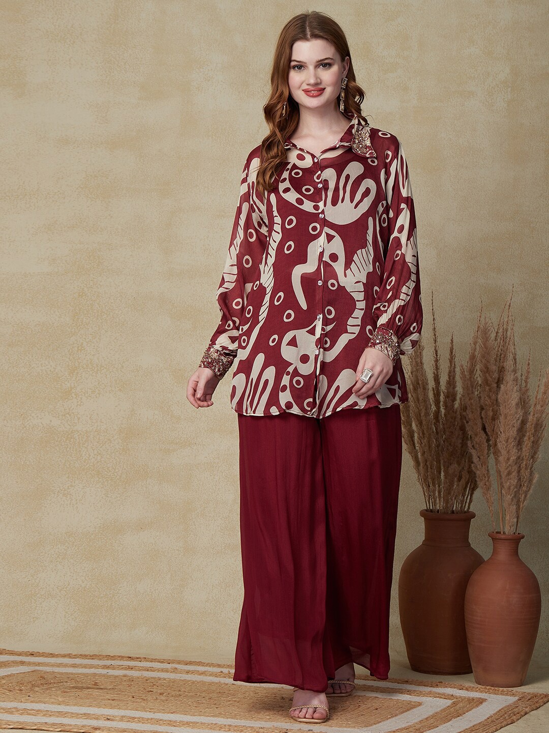 

FASHOR Abstract Printed Crepe Shirt-Collar Shirt With Palazzo, Maroon