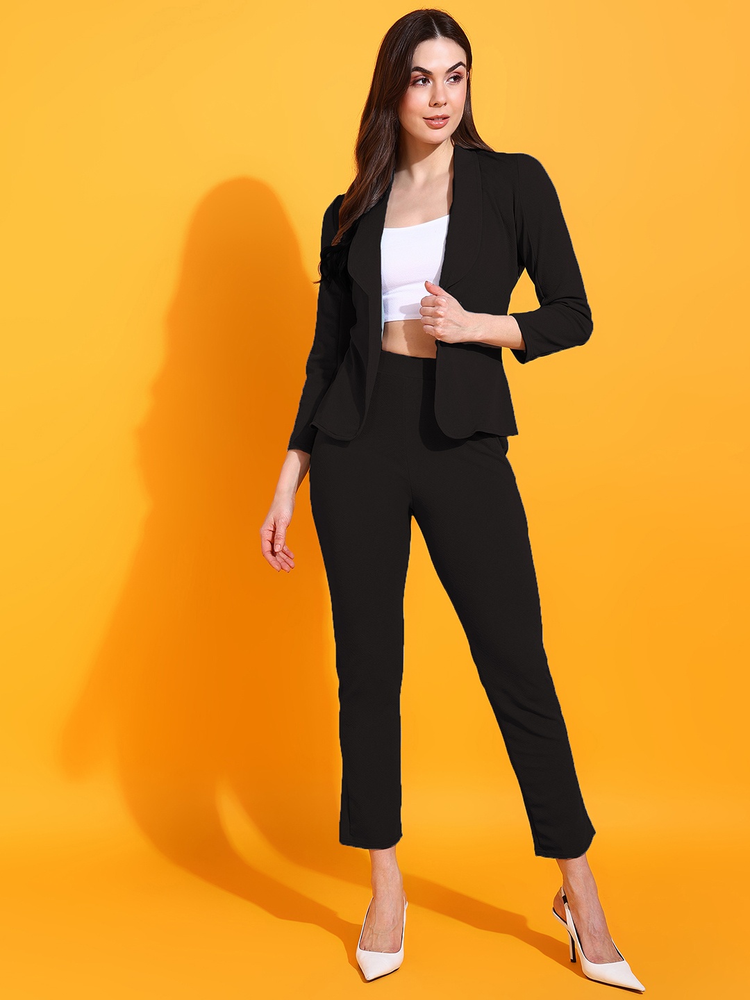 

WESTHOOD Shoulder Straps Crop Top & Trouser With Blazer, Black
