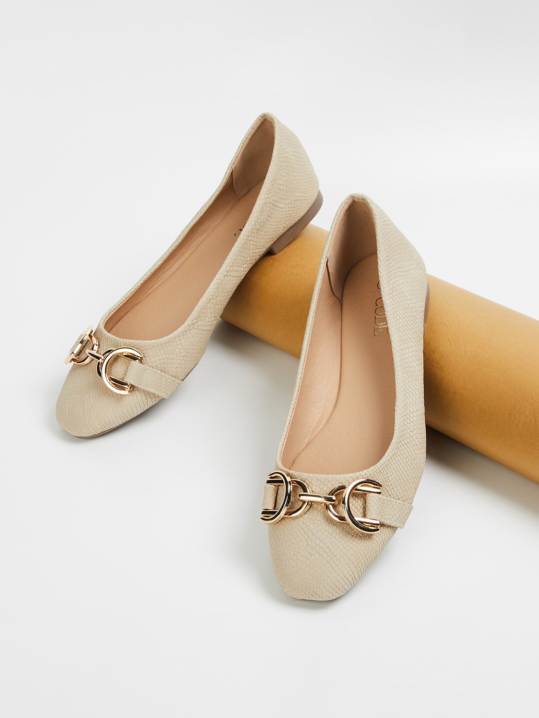 

CODE by Lifestyle Embellished Round Toe Ballerinas, Beige