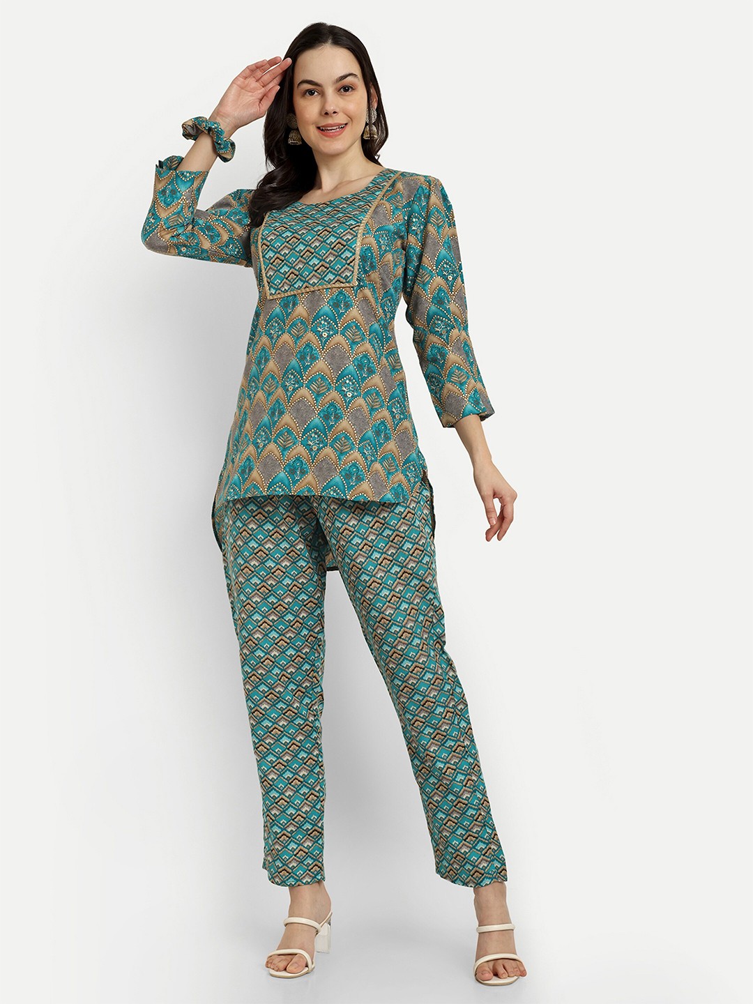 

SHINISHA Foil Printed Tunic & Trouser Co-Ord Set, Blue